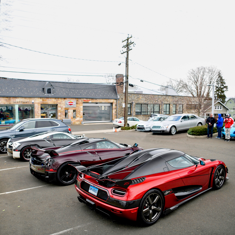 Illustration for article titled Colori di LaFerrari photodump